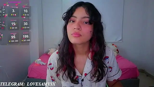 Lovelyamyy webcam
