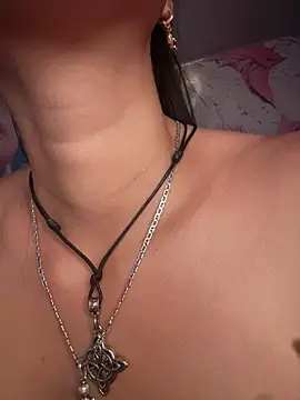Sasha-firee webcam