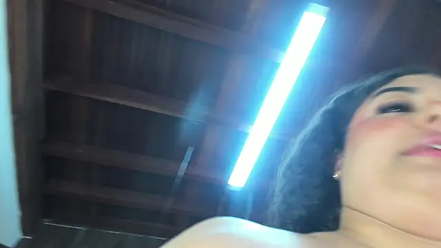 Karla18_ webcam