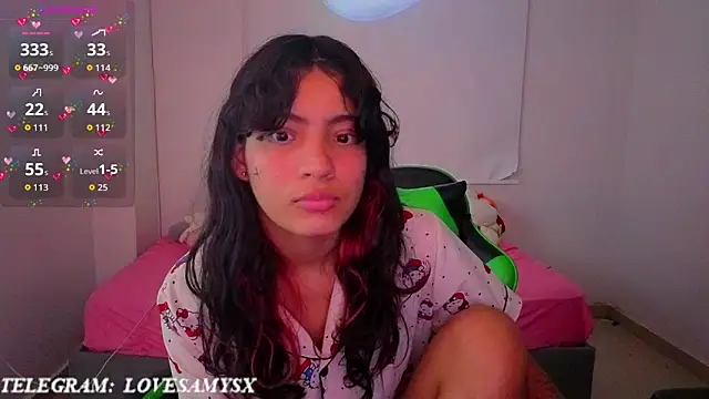 Lovelyamyy webcam