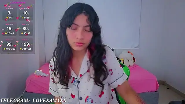 Lovelyamyy webcam