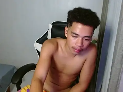 curlyasian_njxx live sex cam