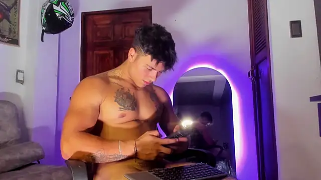 Preview Dominic_Biker__