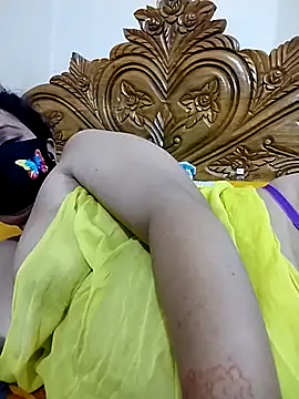 Ameera19 webcam
