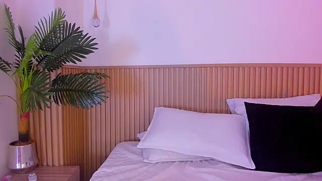 Samantha_Sra_ webcam
