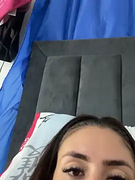 valesaenz__ webcam