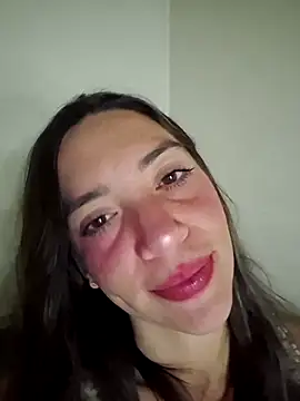 loveuu-bae webcam