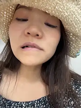 xiaochengzi505 live sex cam