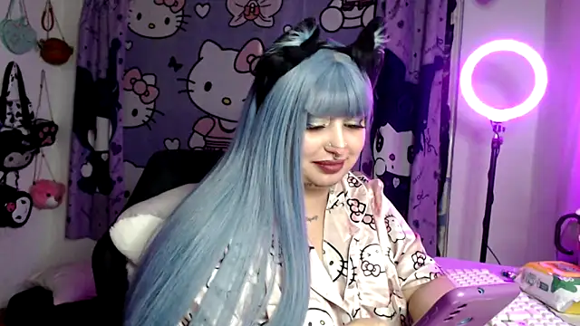 lussyevans24 webcam