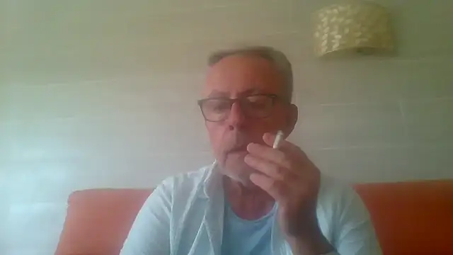 tuggy59 - Tuggy59's free webcam - UK Sex Cams