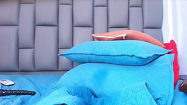 melany_roberts_ webcam