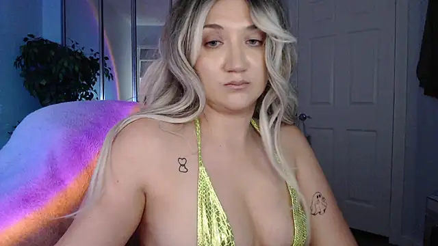 goddessemmy - GoddessEmmy's free webcam - UK Sex Cams