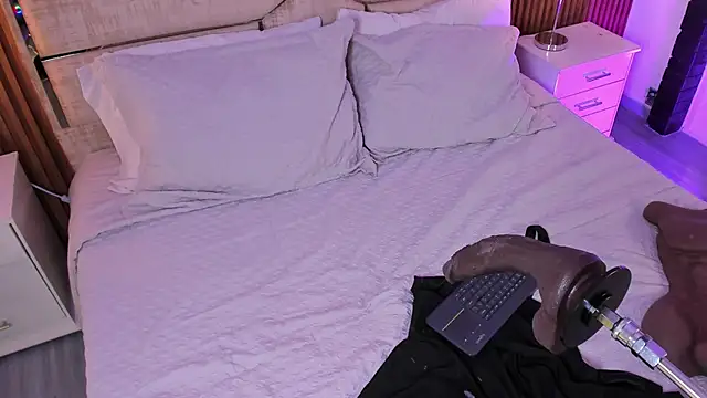 amberashford - Amberashford's free webcam - UK Sex Cams