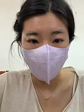 lulu125216 (Ask my age) - 办公室漏胸