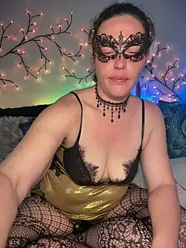 Nadja_Noir webcam