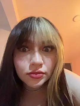 Daniela_ruizz webcam