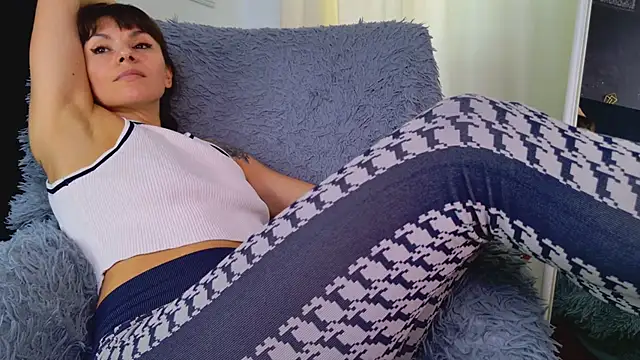 SofiaFoster_ webcam