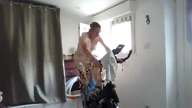 naturiste974 (M grandpa) - #bisexuals #brunettes #cam2cam #cheap-privates #french #grandpas #hd #masturbation #medium #small-audience #striptease #white