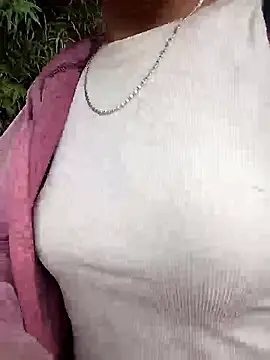 malisa-aa - Malisa-aa's free webcam - UK Sex Cams