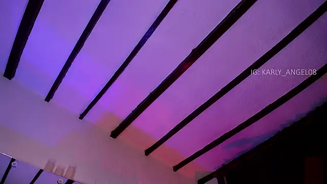 karly_angeel