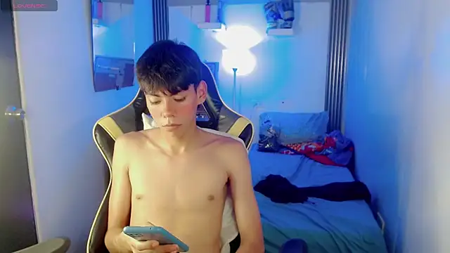 liarr_ - Liarr_'s free webcam - UK Sex Cams