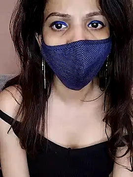 lovelyrosewifey webcam