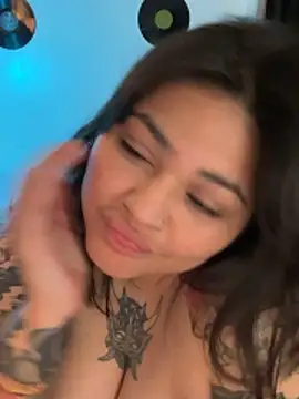 Miacanela_xo