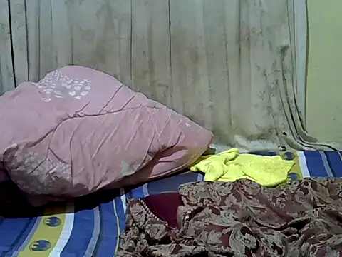 Watch KENYANHONEY01 live on EroticFlix - High definition streams