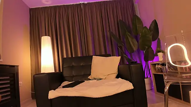 torri_kitten live sex cam