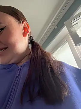 KiraSunshine webcam