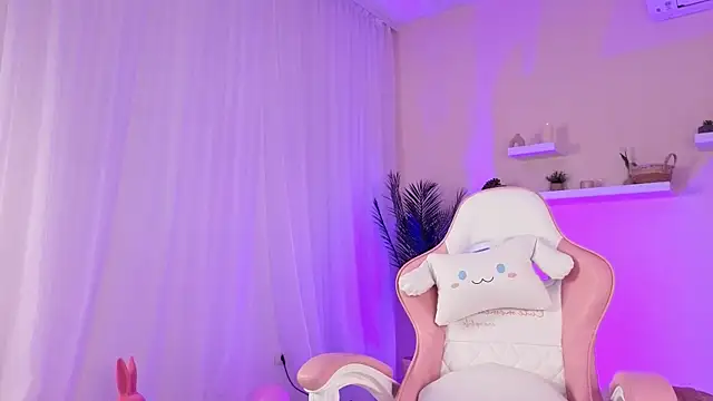BetsyGonzale webcam