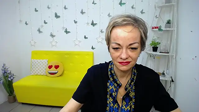 Watch NikaMayu live on EroticFlix - High definition streams