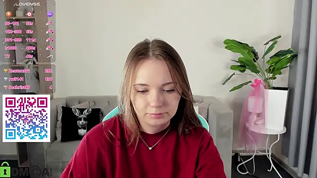 boozekirs_ (F teen) - Tease panties and massage ass