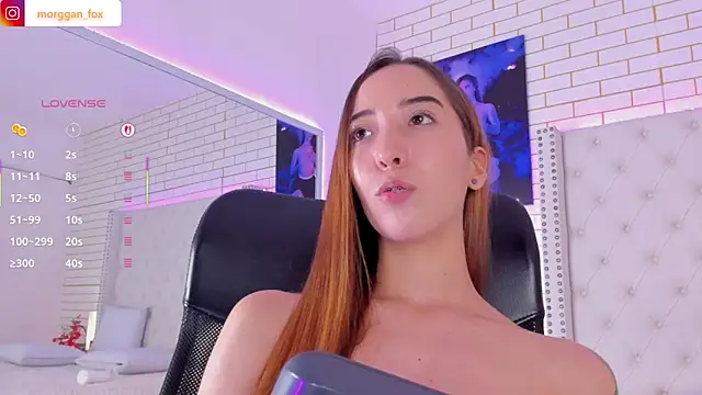 Morggan_Fox_ webcam