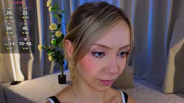 lummina - LumMina's free webcam - UK Sex Cams