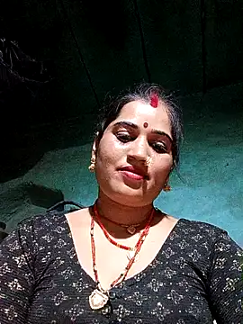 Hot_kamla