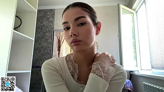 MarylnMonnier webcam