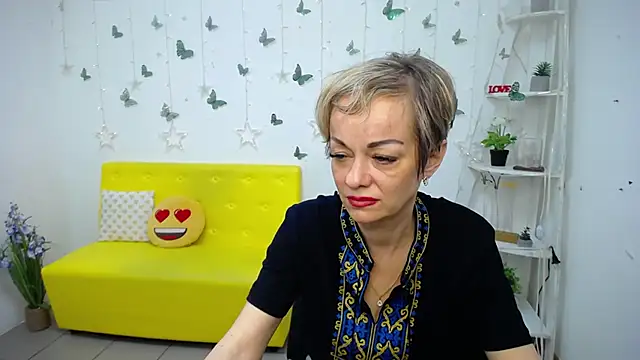 nikamayu - NikaMayu's free webcam - UK Sex Cams