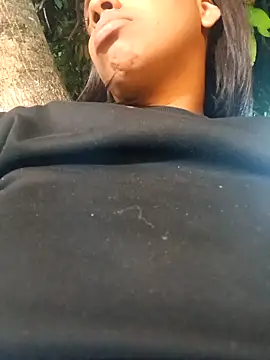 lia_mariana webcam