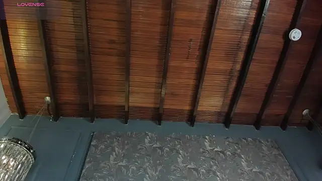 MiaKay1 live sex cam