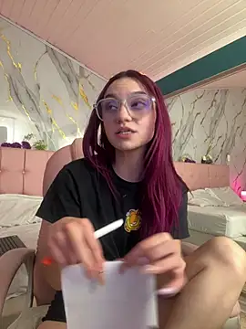 Red_kytty6 webcam