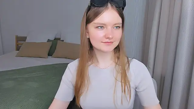 Watch LookEva live on EroticFlix - High definition streams