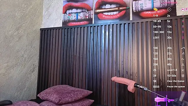 tanisha__lux webcam