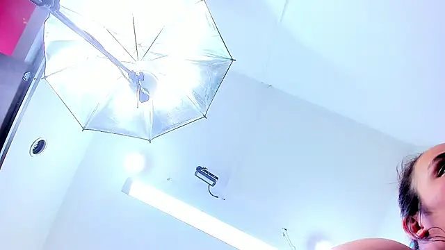 MiaRouss69 webcam