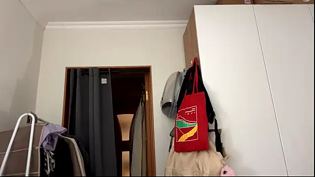 SweetMiaXO webcam