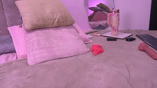 violeta aroca