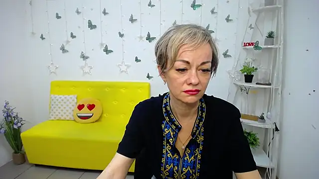 nikamayu - NikaMayu's free webcam - UK Sex Cams