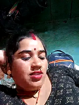 Hot_kamla