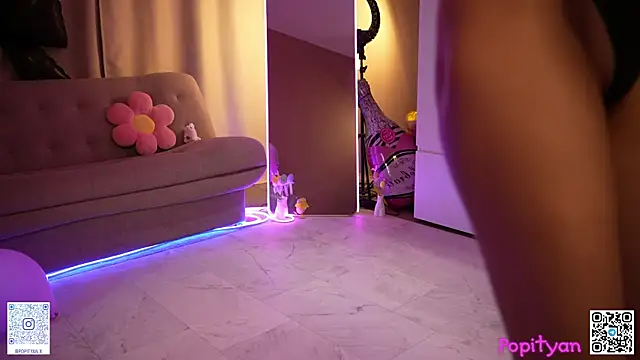 popityan1 webcam