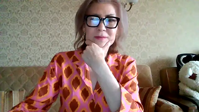 Elegant00Lady live sex cam